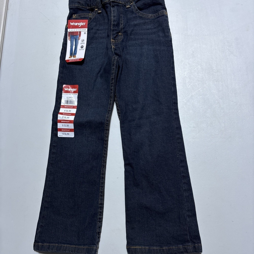 NWT Wrangler Flex Sz 6 Slim Boot Cut Red 5 Star Adjust to Fit Waist Pant